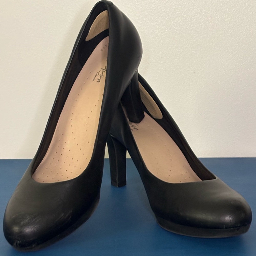 Elegant Black Women's Heels by Clarks